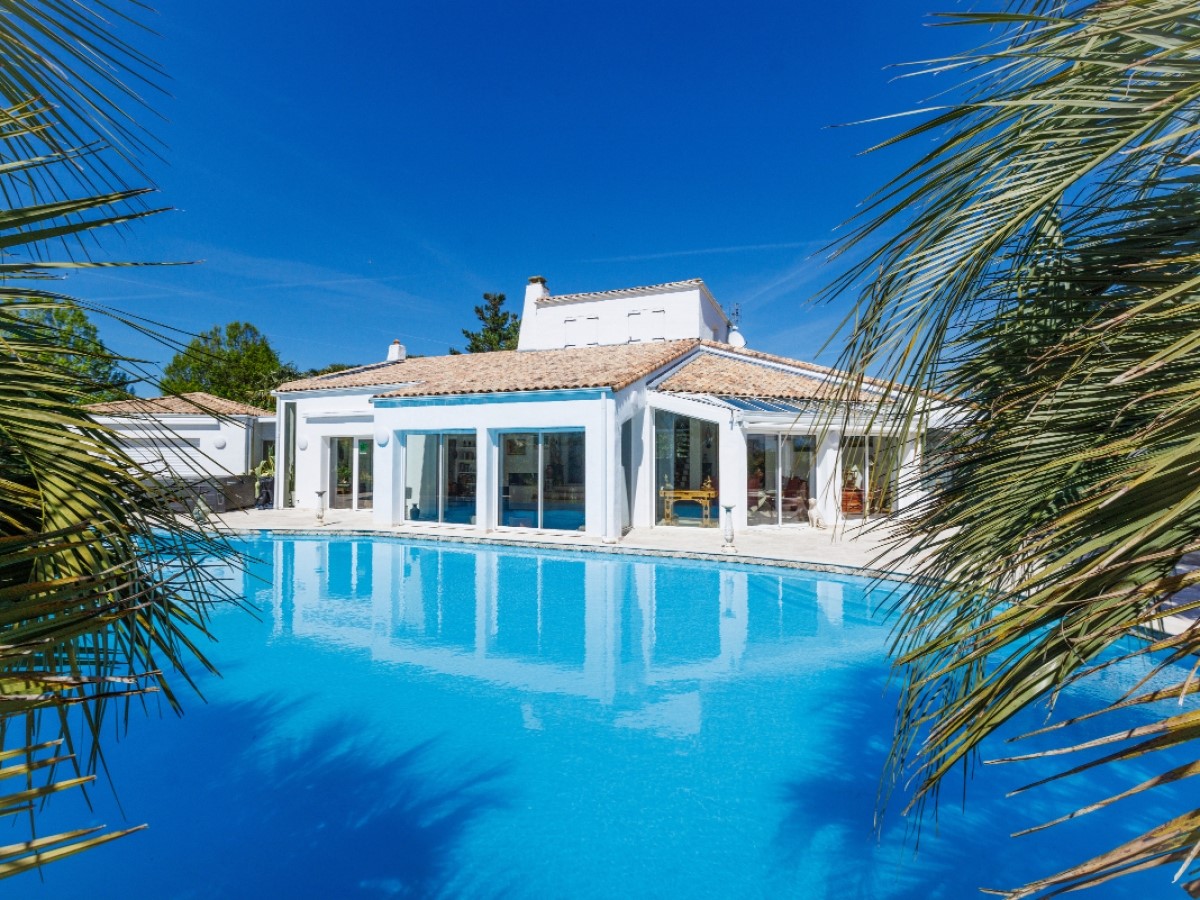 Maison de luxe à vendre à Étaules