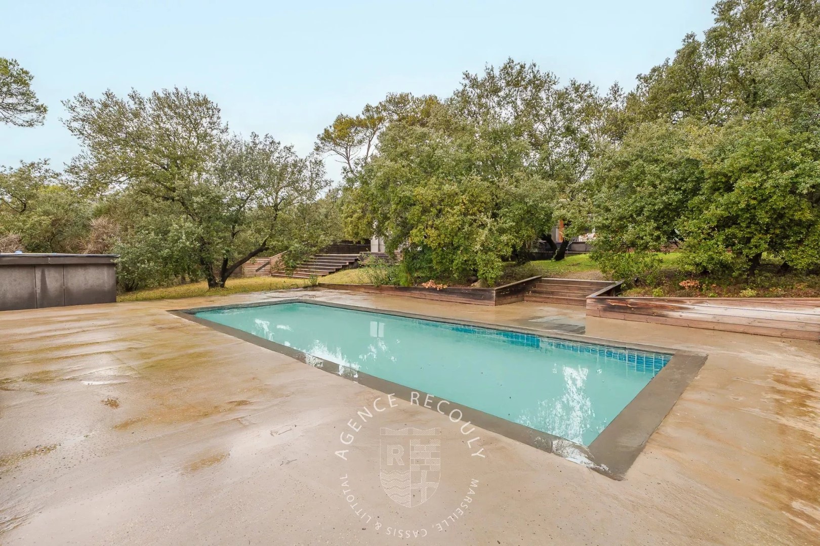 Luxury house for sale in Rognes