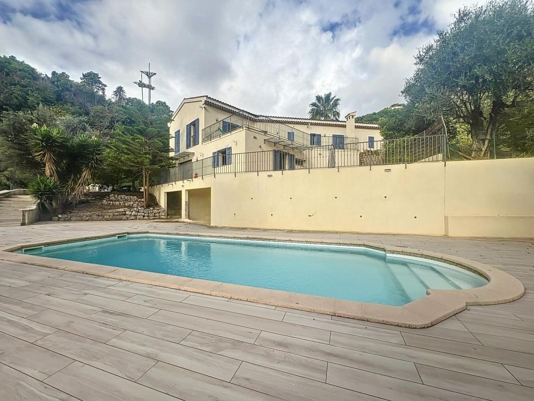 Luxury house for sale in Sainte-Agnès