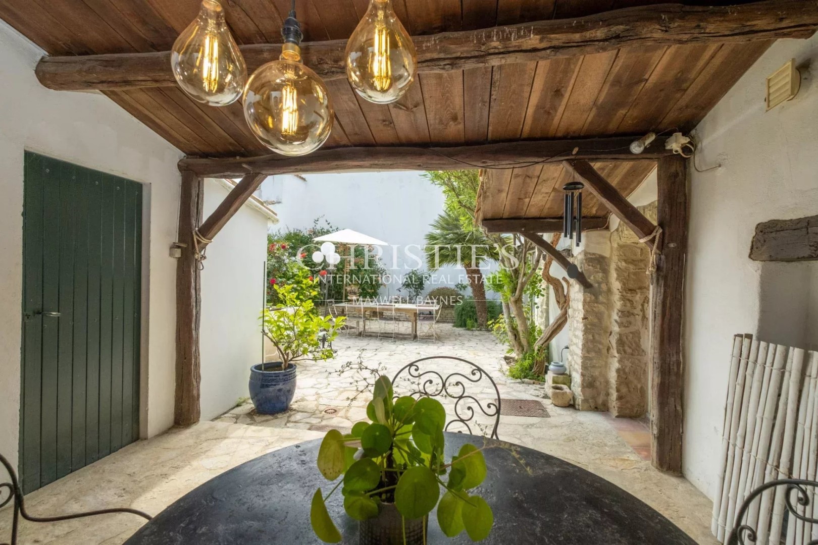 Luxury house for sale in Le Bois-Plage-en-Ré