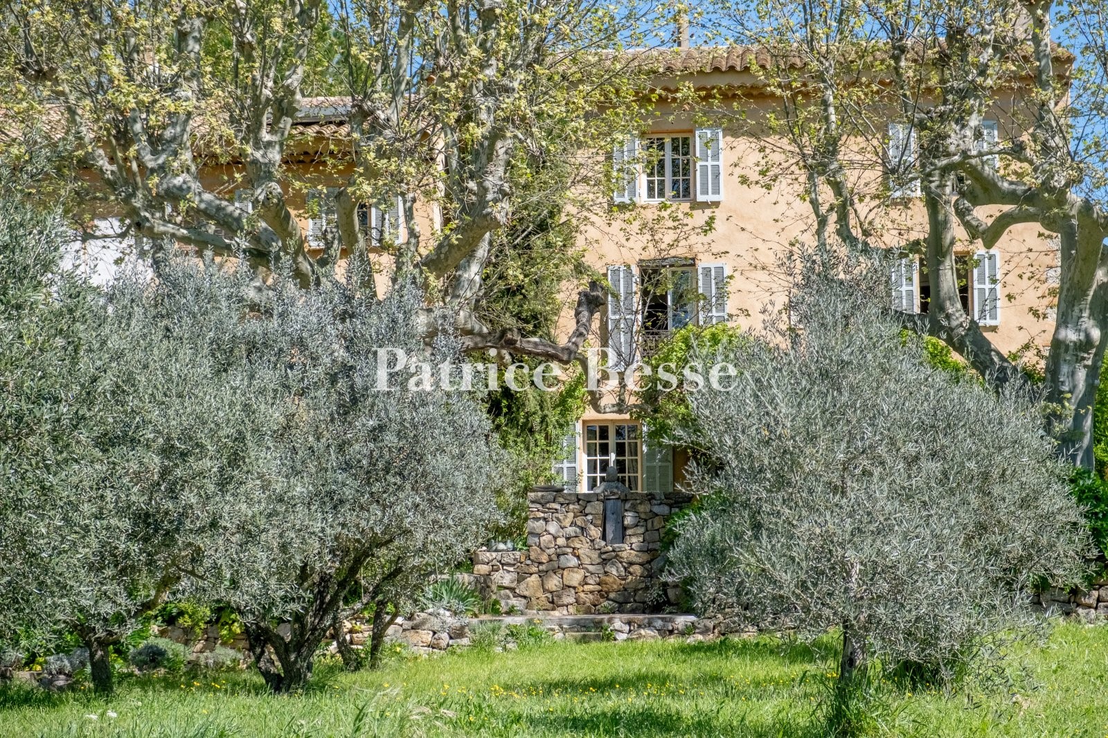 Luxury house for sale in Le Val