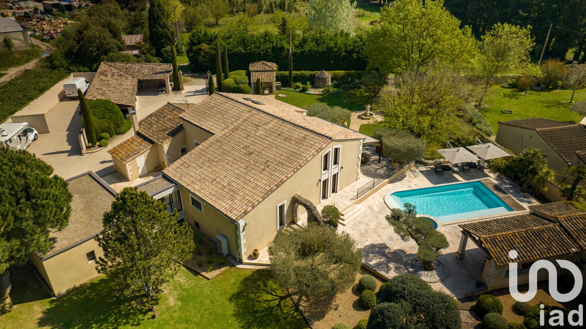 Provençaals buitenhuis te koop in Ouest