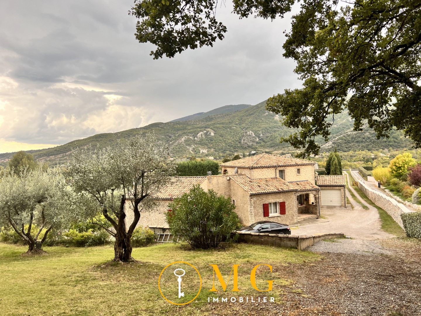 Town house for sale in Sisteron