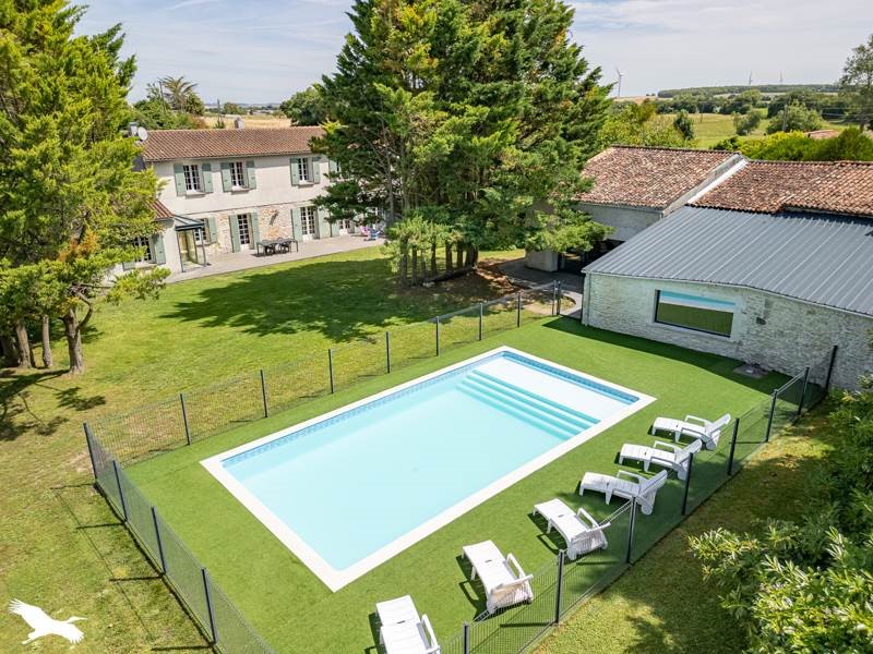 Maison de luxe à vendre à Bignay