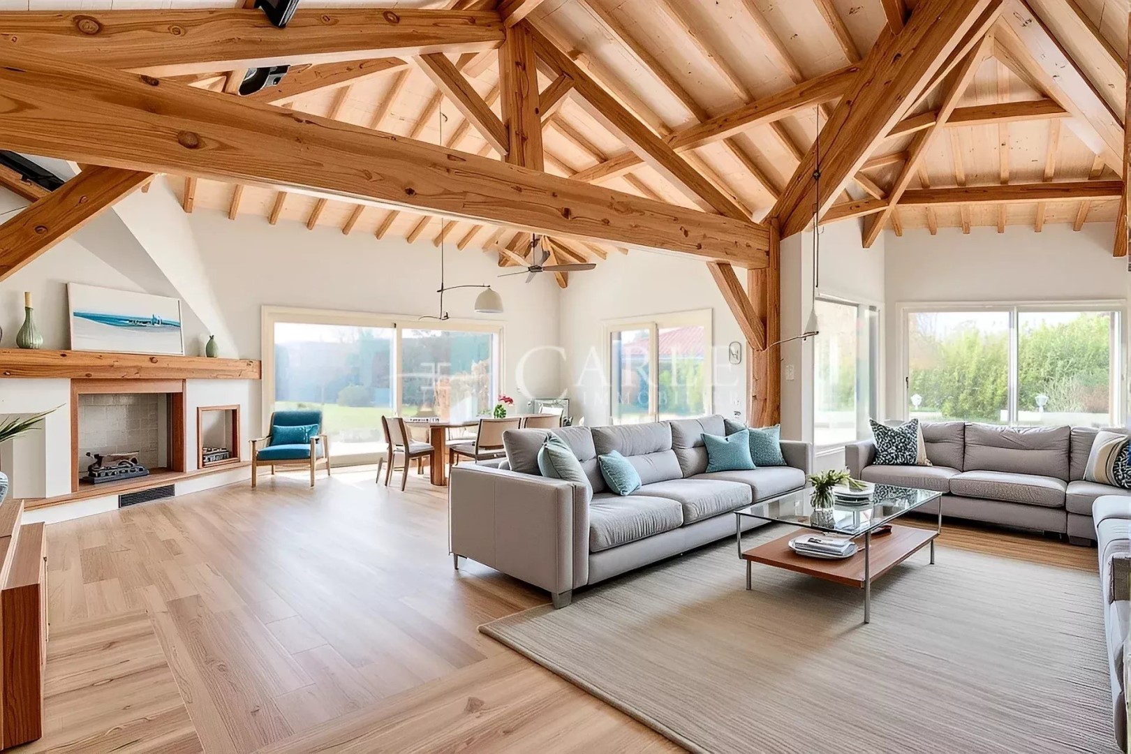 Villa de luxe à vendre dans le quartier Vurey