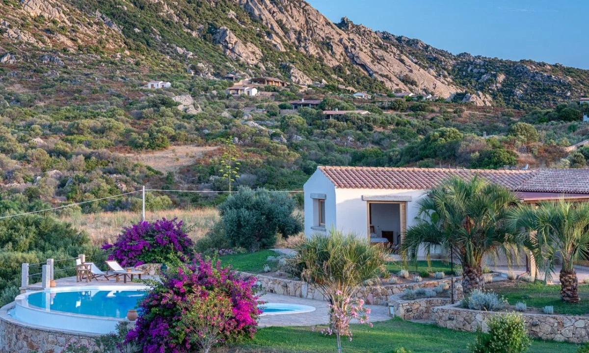 Luxe stadswoning te huur Porto rotondo