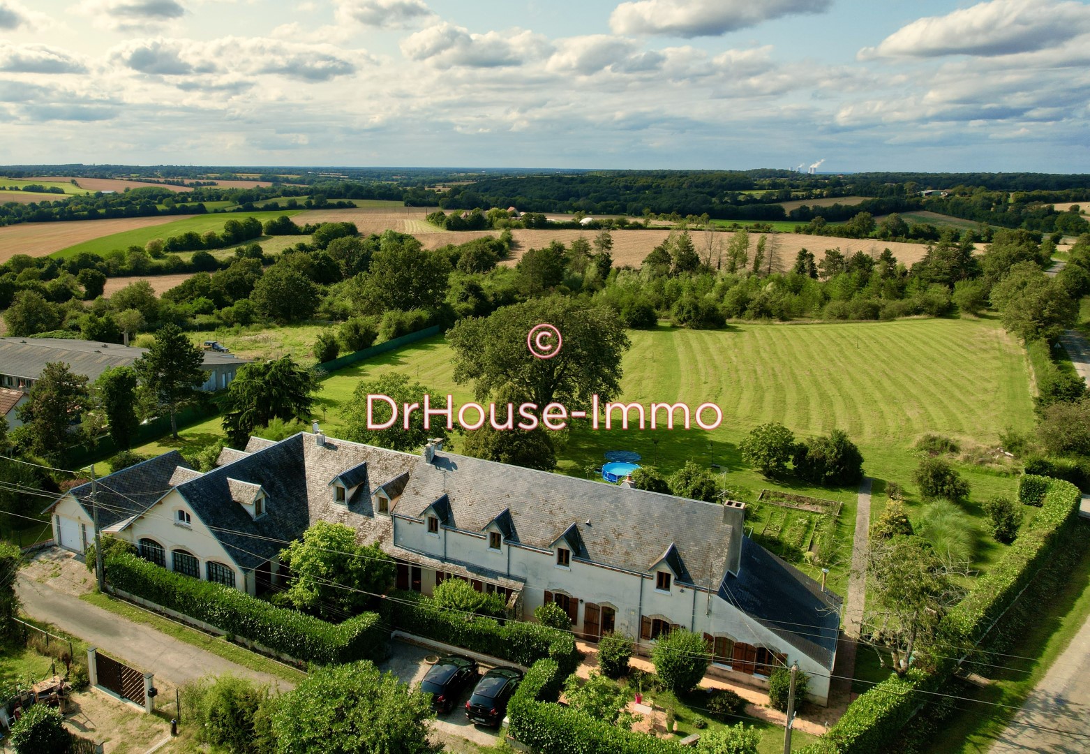luxe huis te koop in Cernoy-en-Berry
