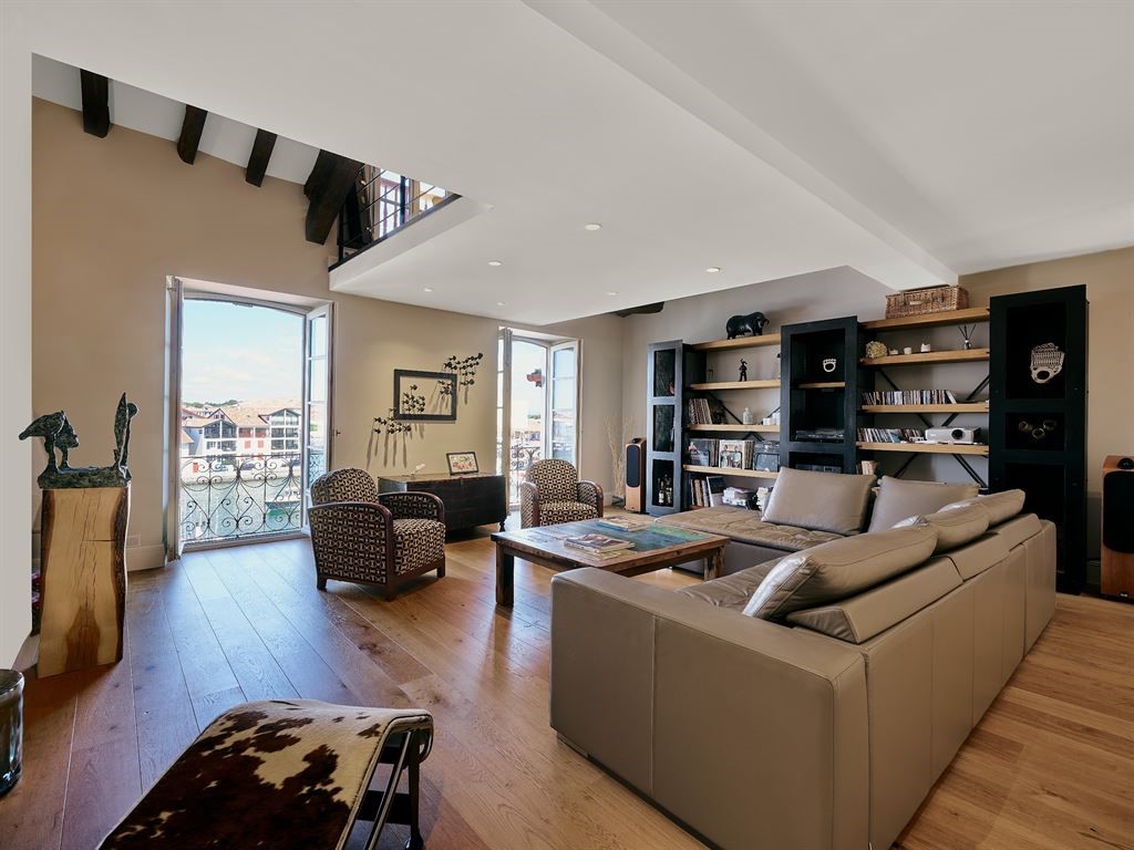 luxury duplex for sale in Ciboure