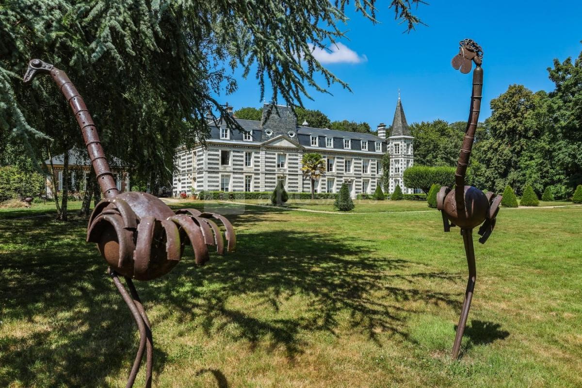 Château à vendre dans le quartier Centre Ville