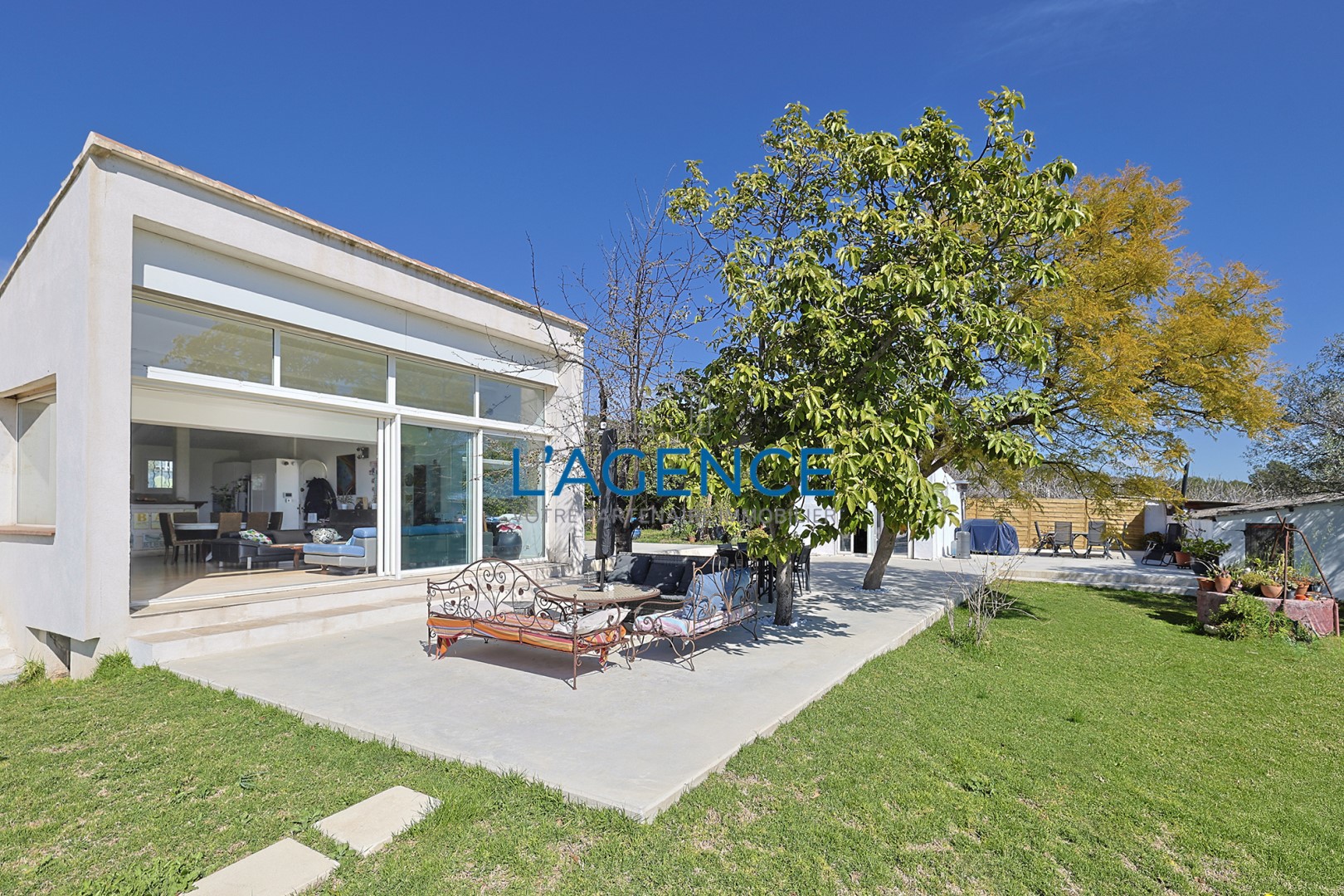 Villa de luxe à vendre dans le quartier Les Nartieres