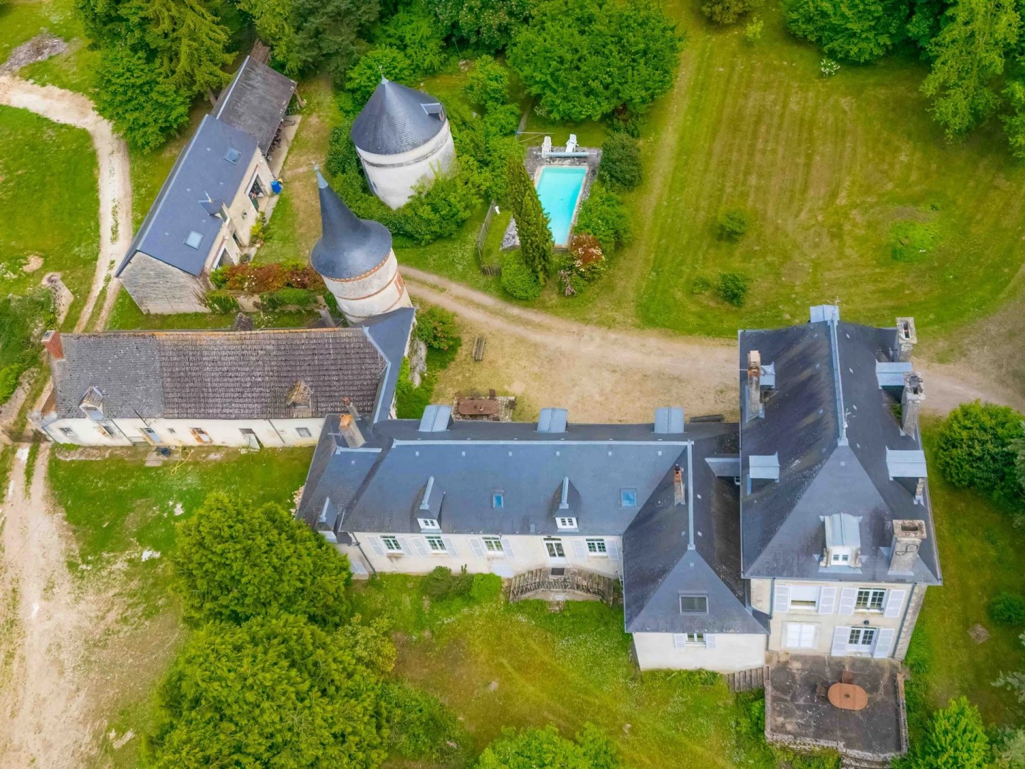 Landgoed te koop in Bourges