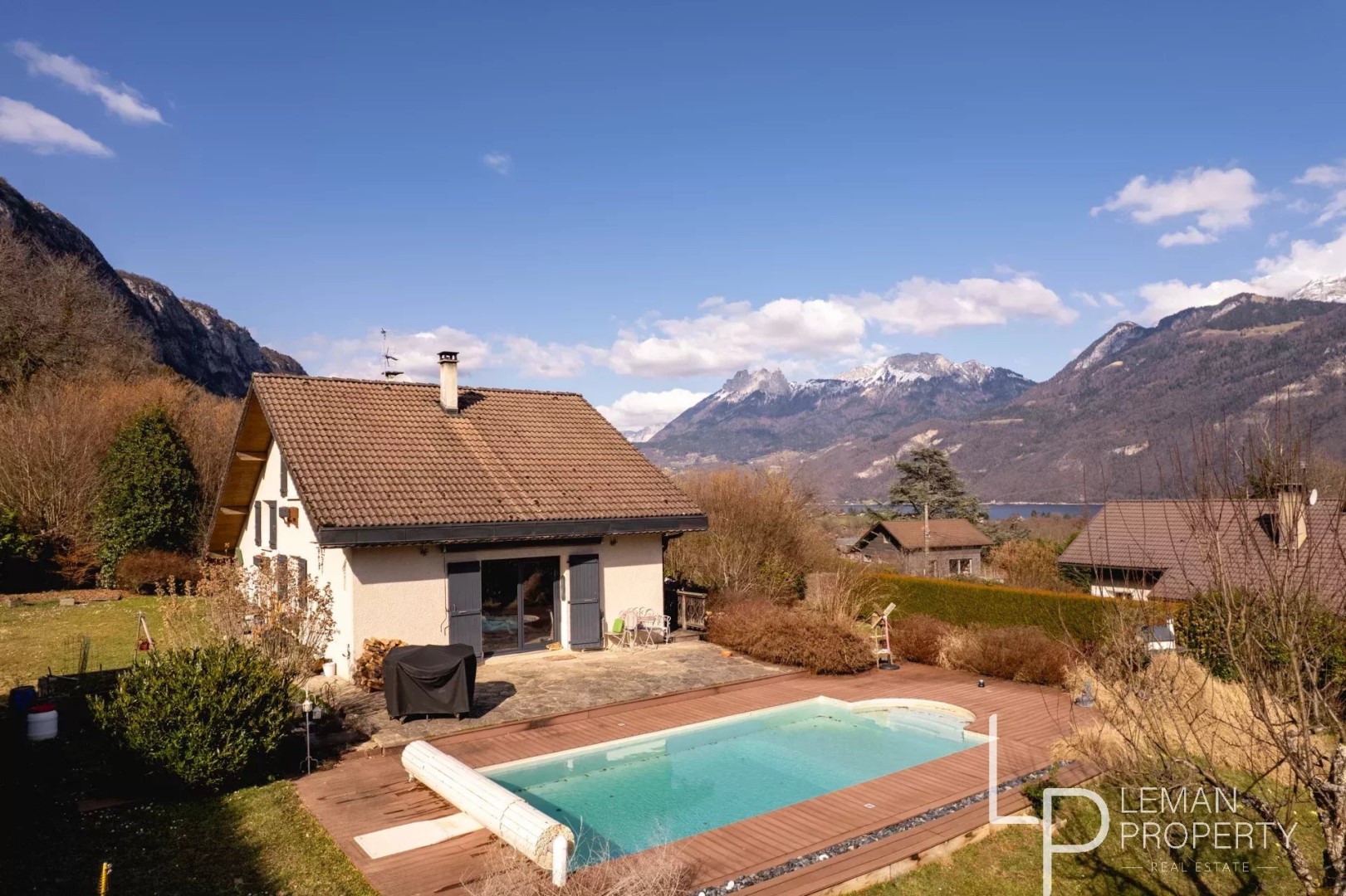 Luxury house for sale in Lathuile