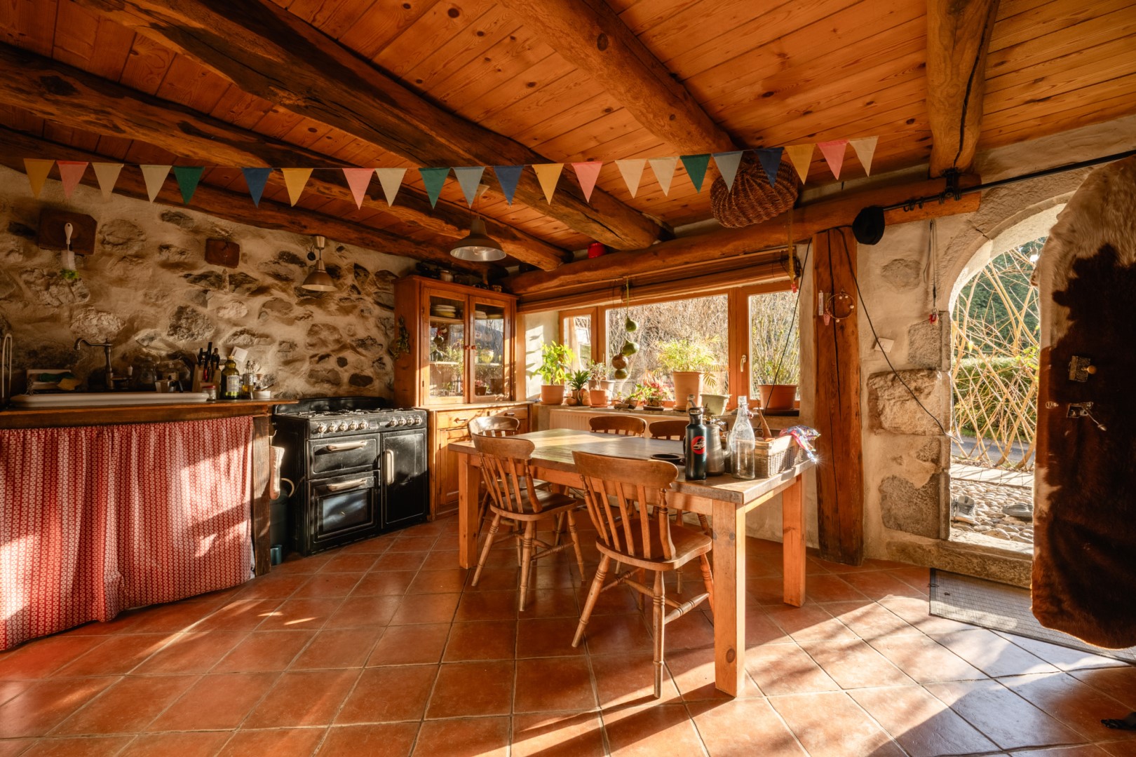 Luxury house for sale in Lescheraines