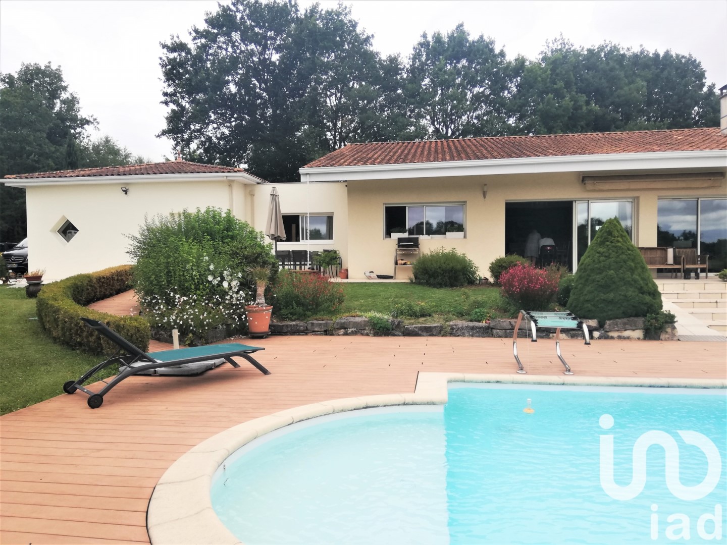 Architectenwoning te koop in Marsac-sur-l'Isle