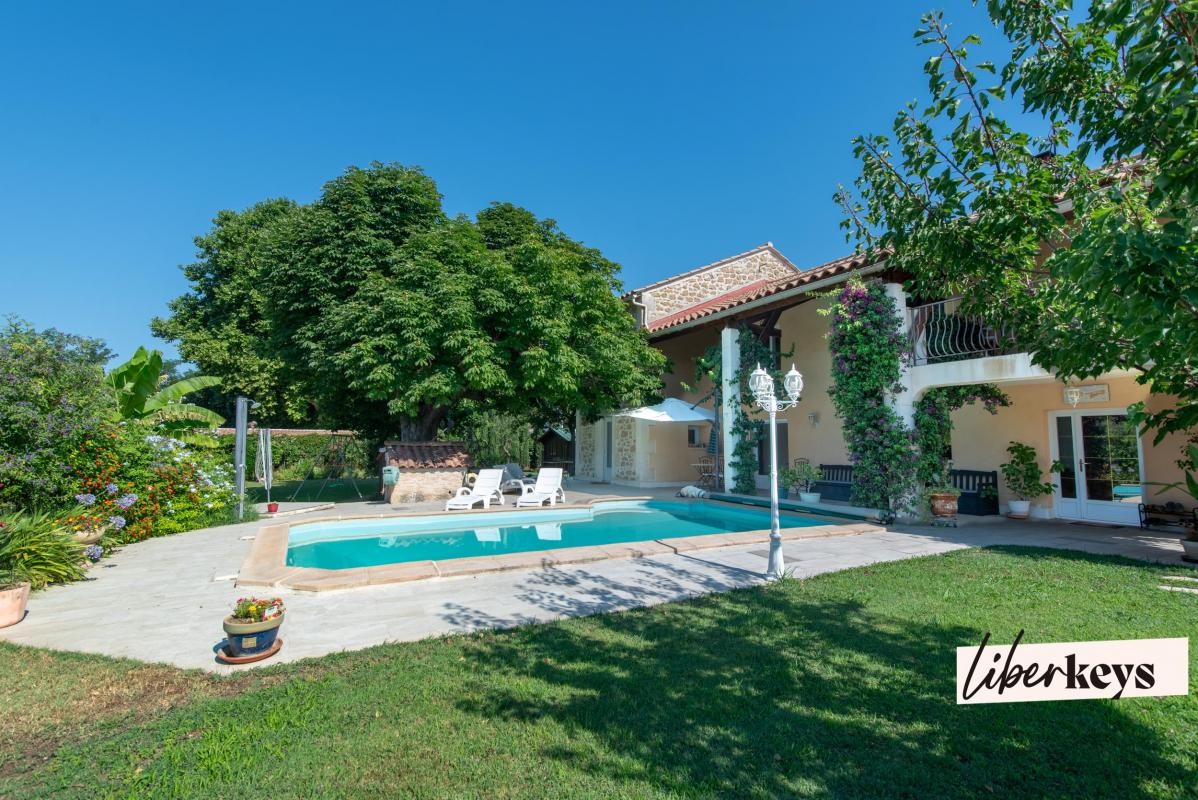 Maison provençale à vendre dans le quartier Canto Grihet-Canto Cigalo
