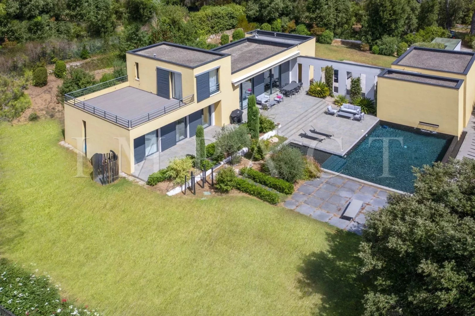 Luxe stadswoning te koop in Vallée Verte-Issarts-Vignasses