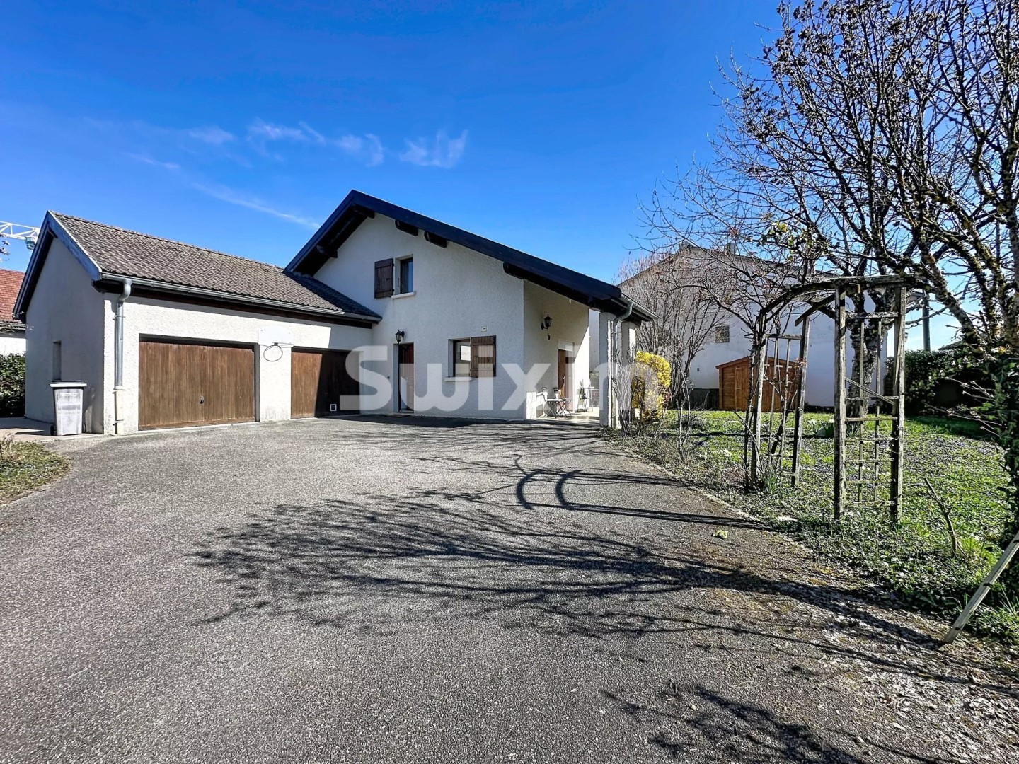 Maison de luxe à louer à Ségny
