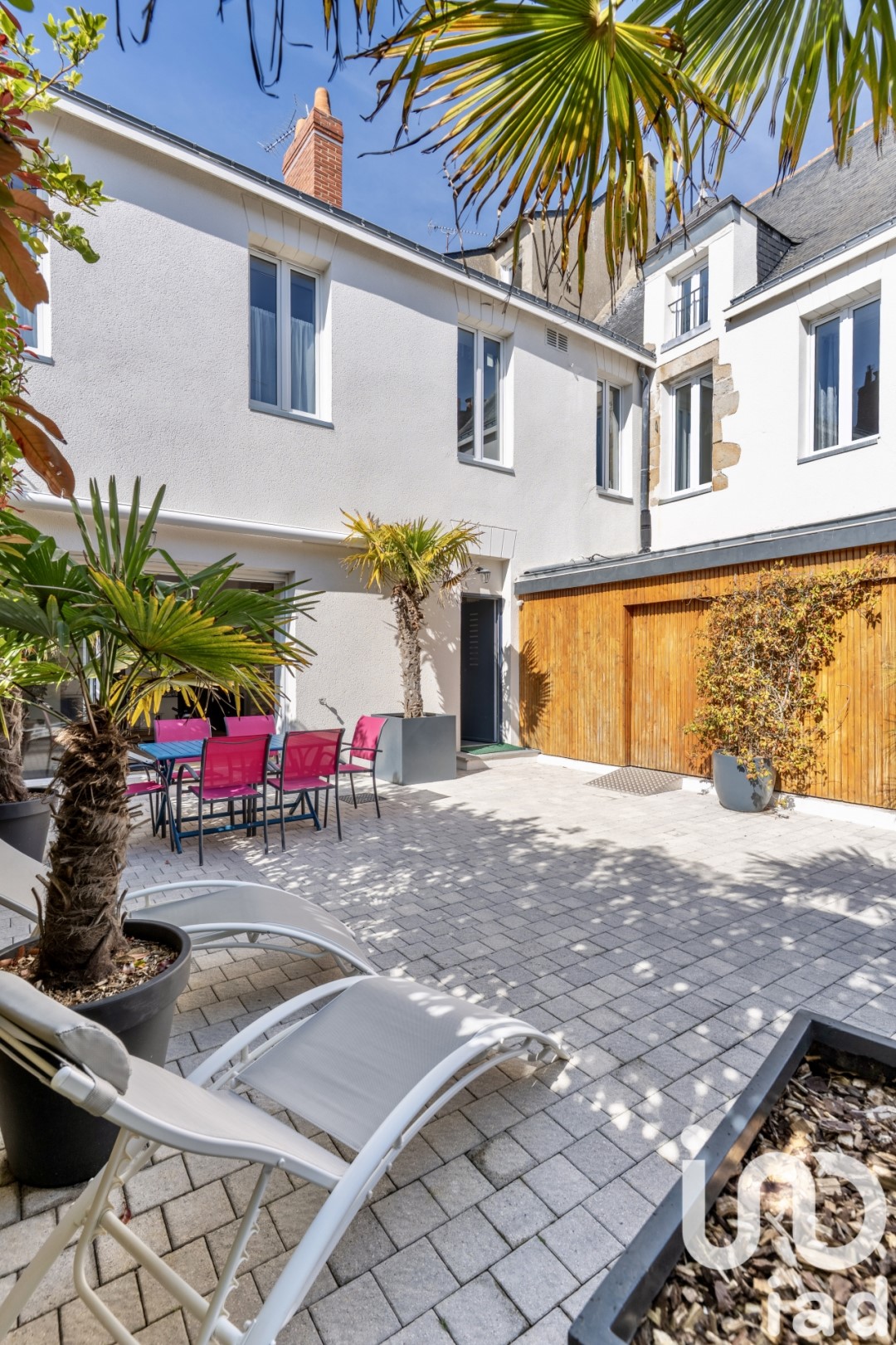 triplex for sale in the district Nord