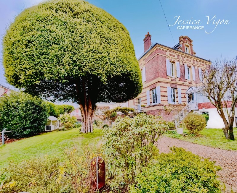 Town house for sale in the district Le Bois Champion-av Clemenceau