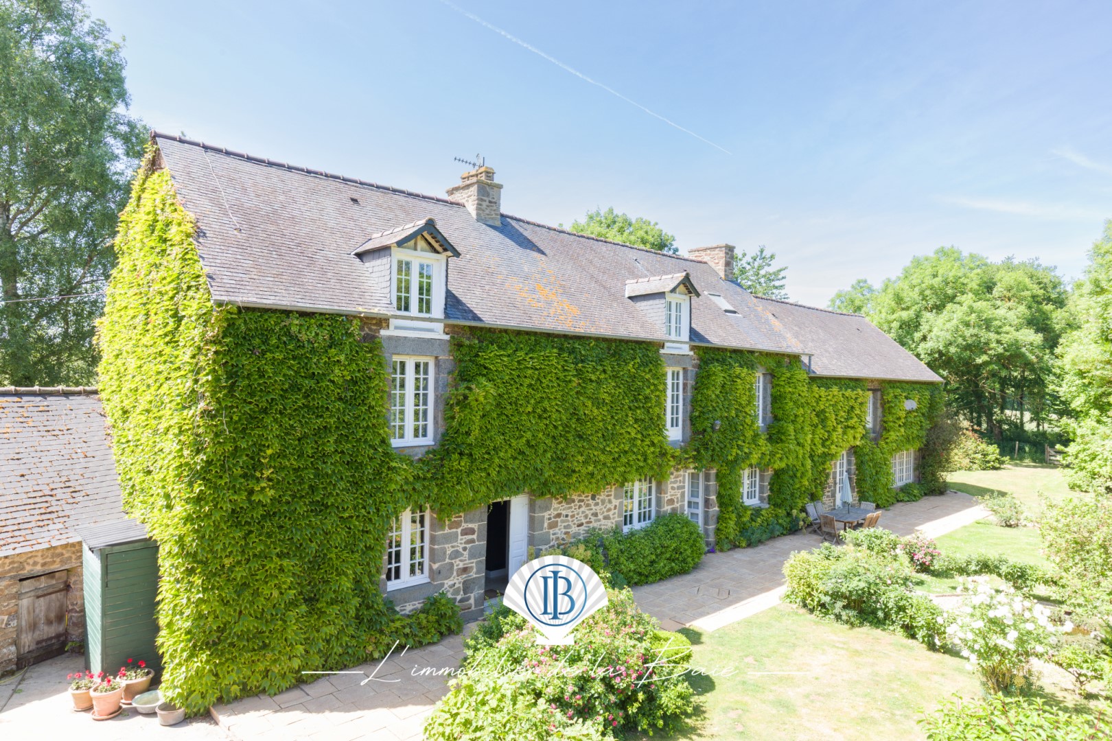 Luxury house for sale in Miniac-Morvan