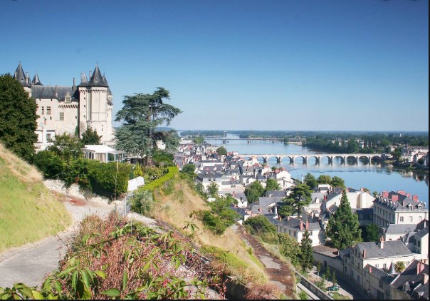 Gite De Vacances A Saumur En Pays De La Loire Pour 4 Pers 58m Seloger Vacances