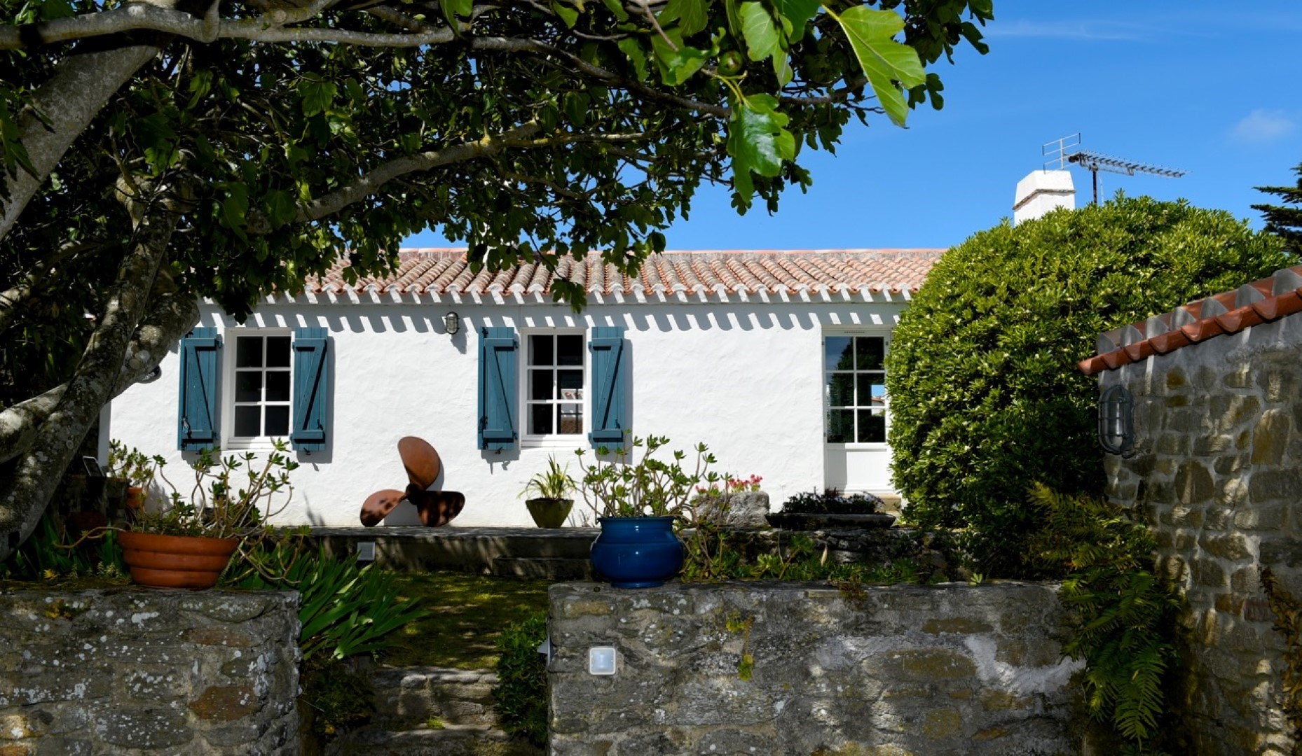 Villa de luxe en location saisonnière dans le quartier Herbaudiere-Le Vieil