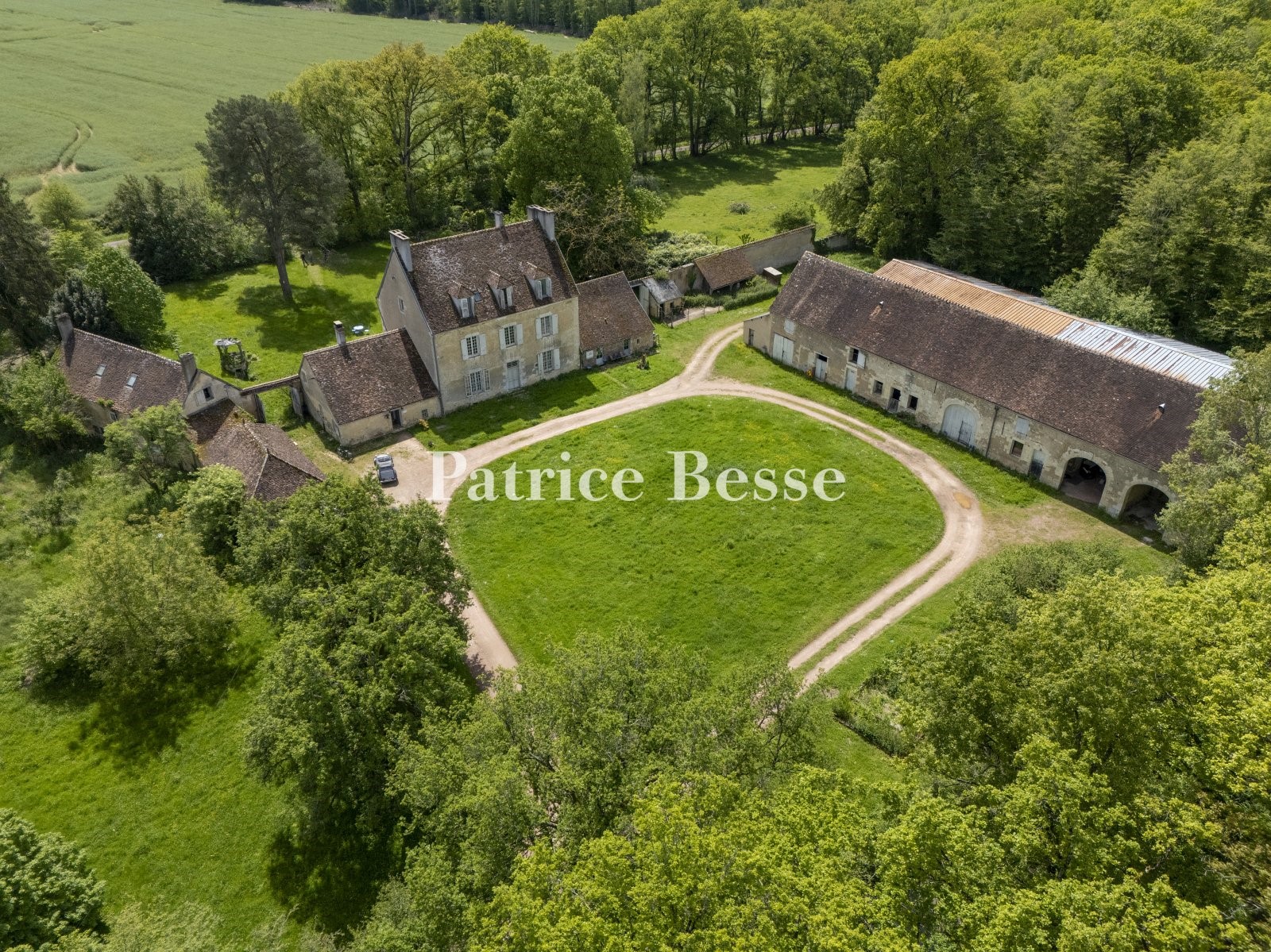 Luxury house for sale in Cosne-Cours-sur-Loire