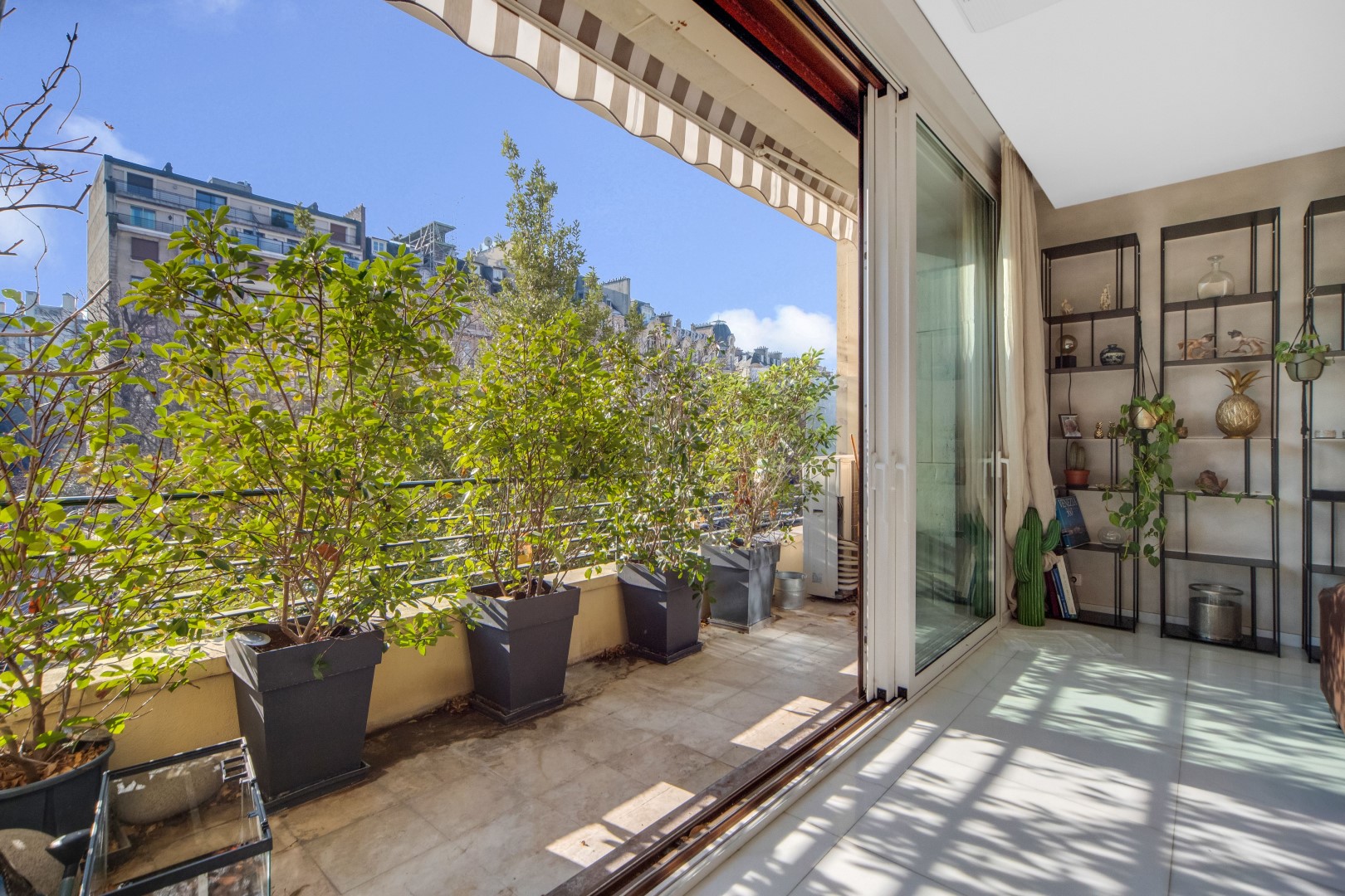 Luxury apartment for sale in the district Porte Dauphine