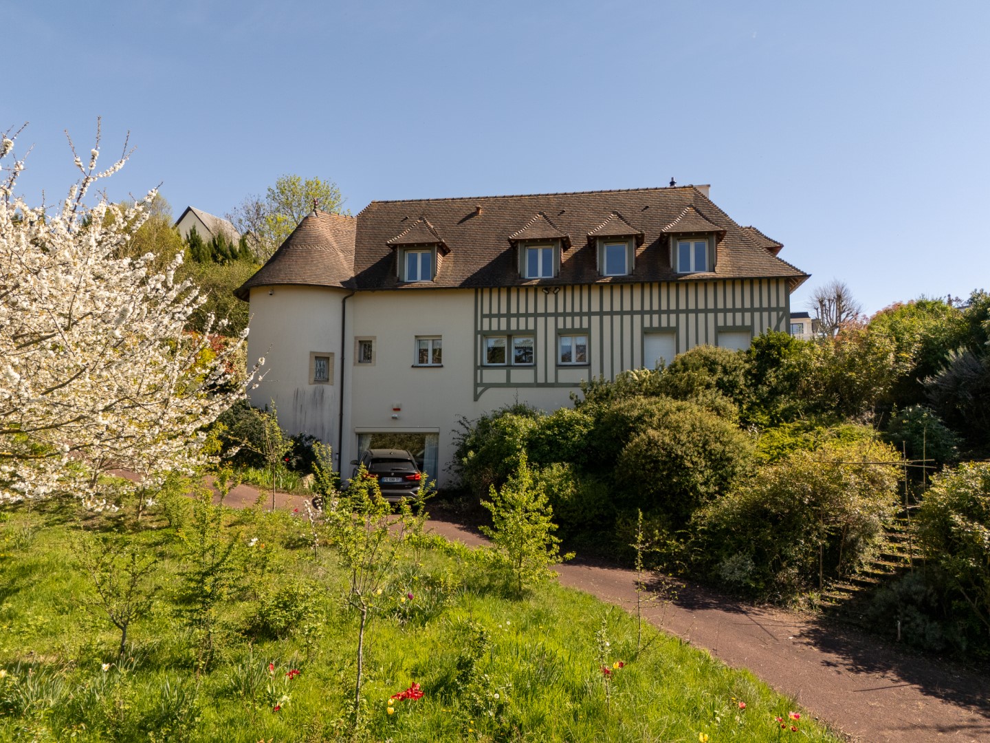 Villa de luxe à vendre dans le quartier Aguesseau-Ville Sud