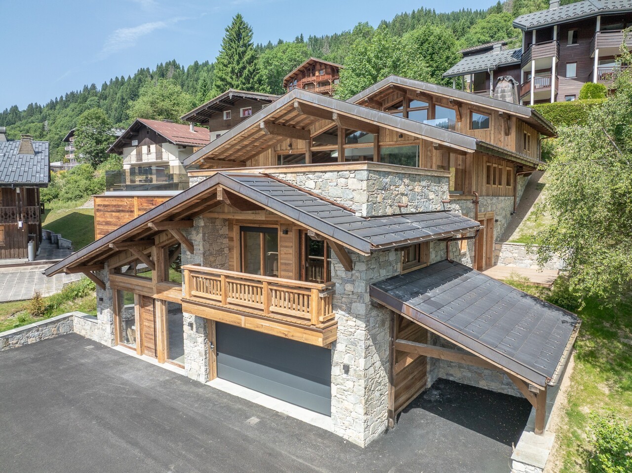 Luxury cabin for sale in Les Gets