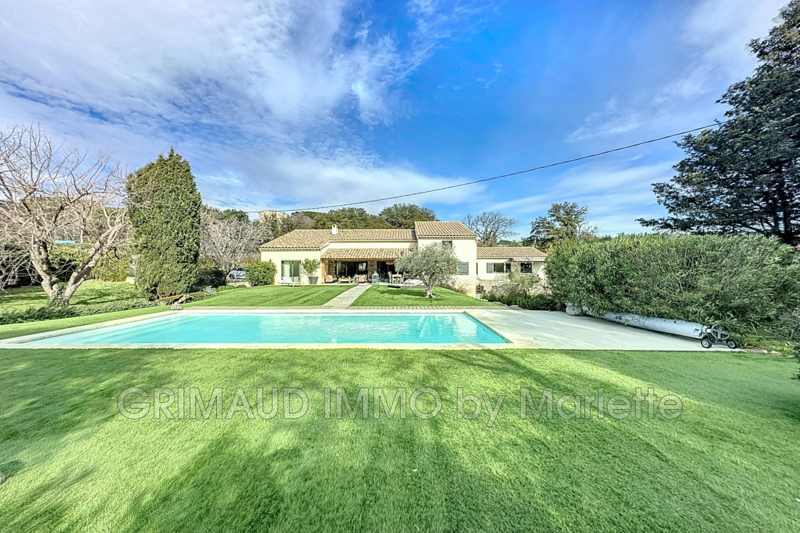 Luxe stadswoning te koop in Le Plan-de-la-Tour