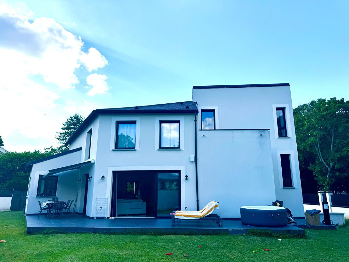 Luxury house for sale in the district Marine