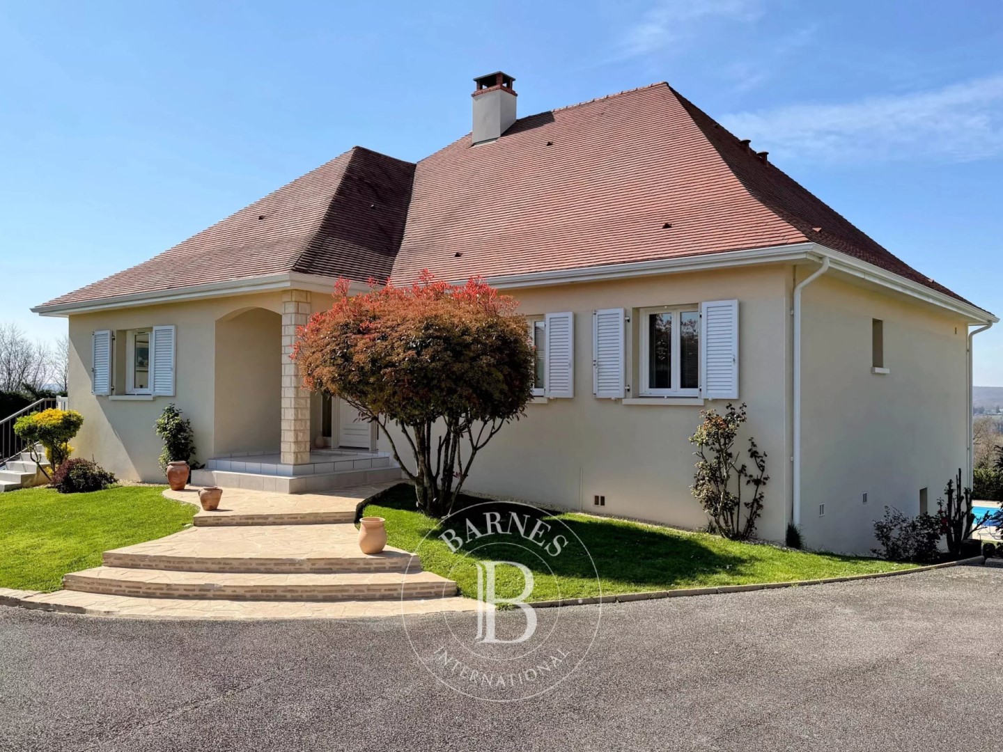 Luxury villa for sale in Vichy