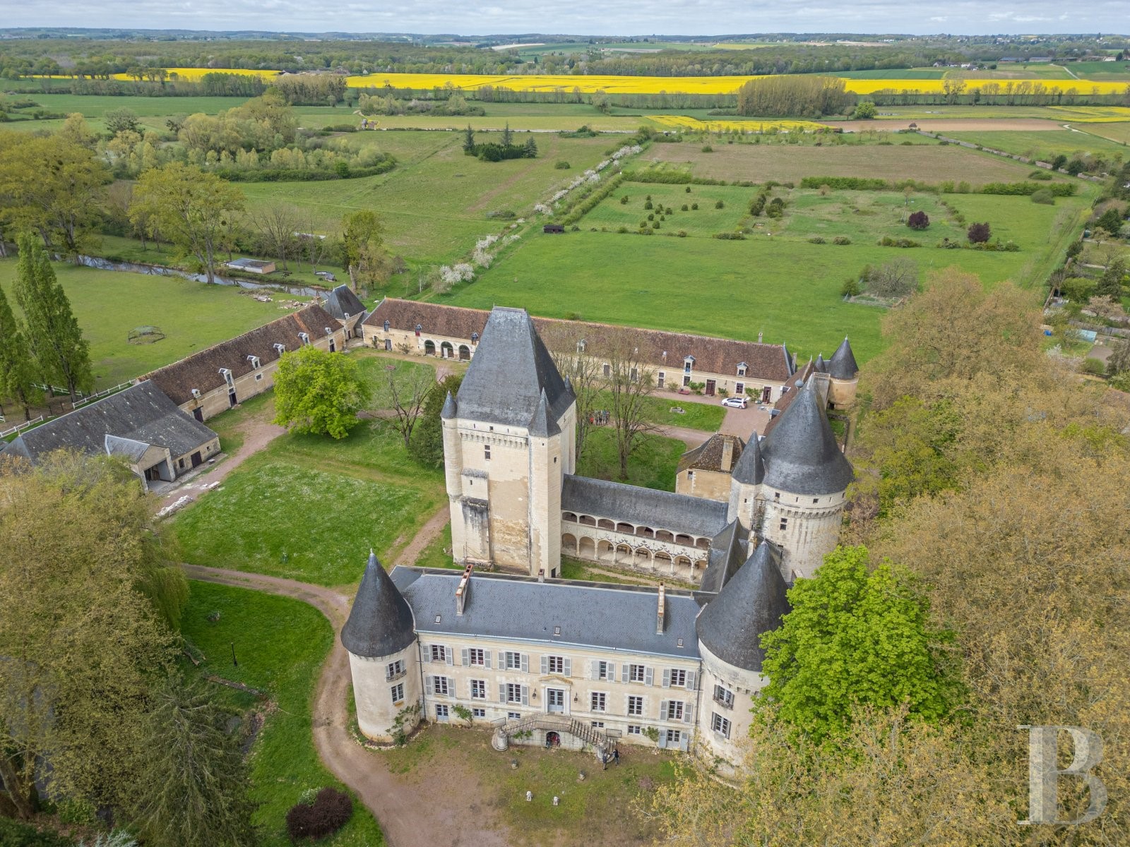 Castle for sale in Buzançais
