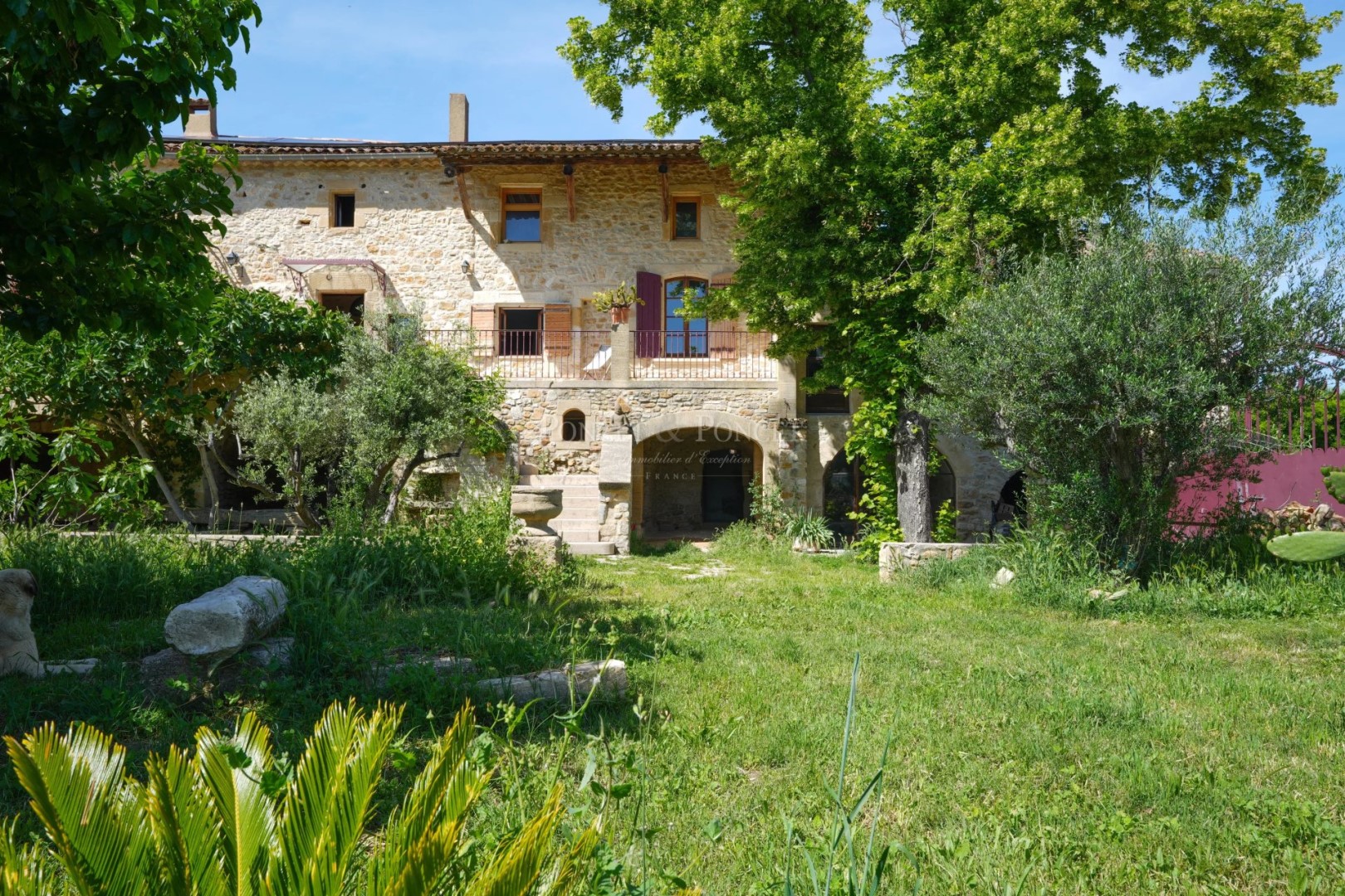 Luxury house for sale in Uzès