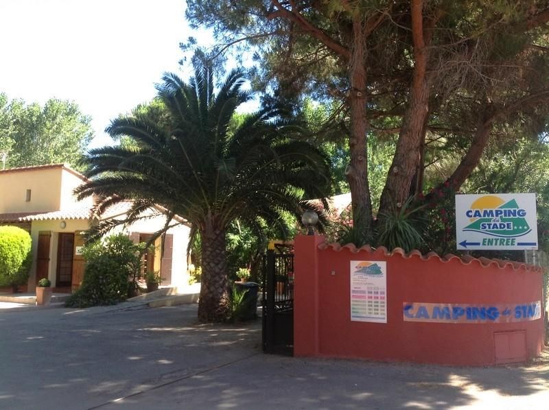 Camping du Stade, 162 emplacements, 23 locatifs
