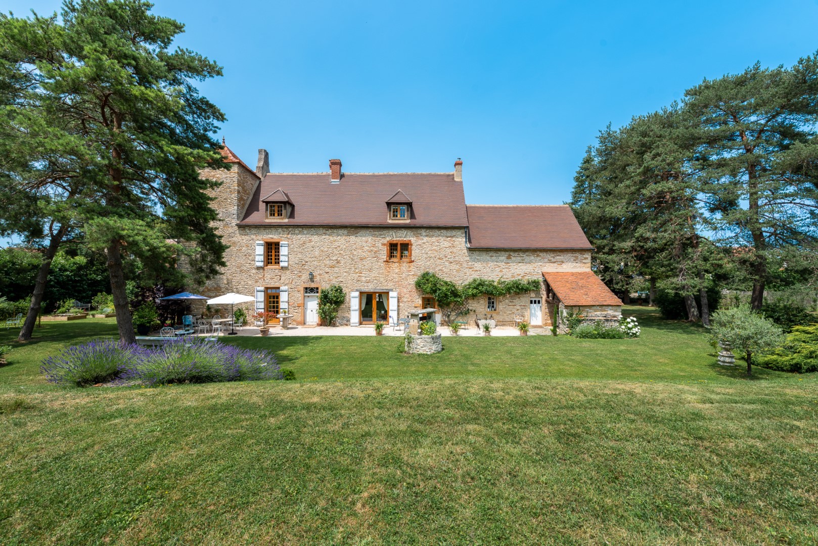 Luxe stadswoning te koop in Bresse-sur-Grosne