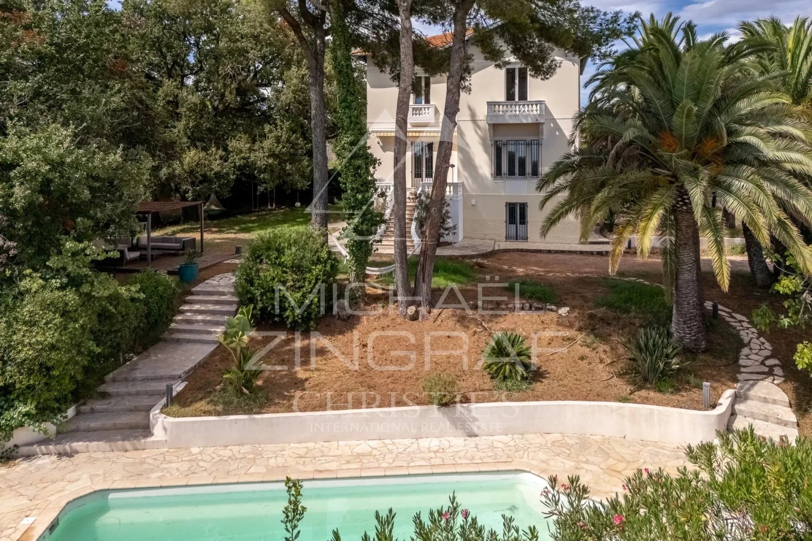 Maison de luxe à vendre à Antibes