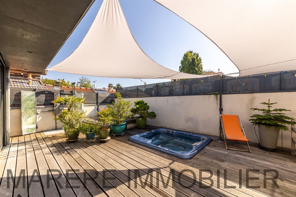 Architectenwoning te koop in Saint-Ouen