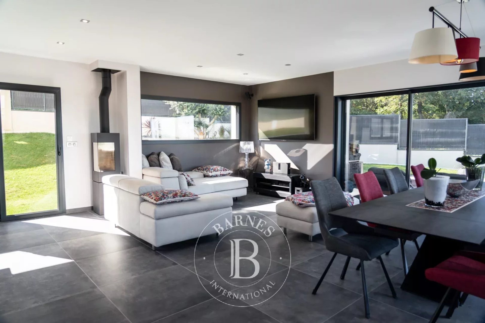 Maison de luxe à vendre dans le quartier Les-Collines