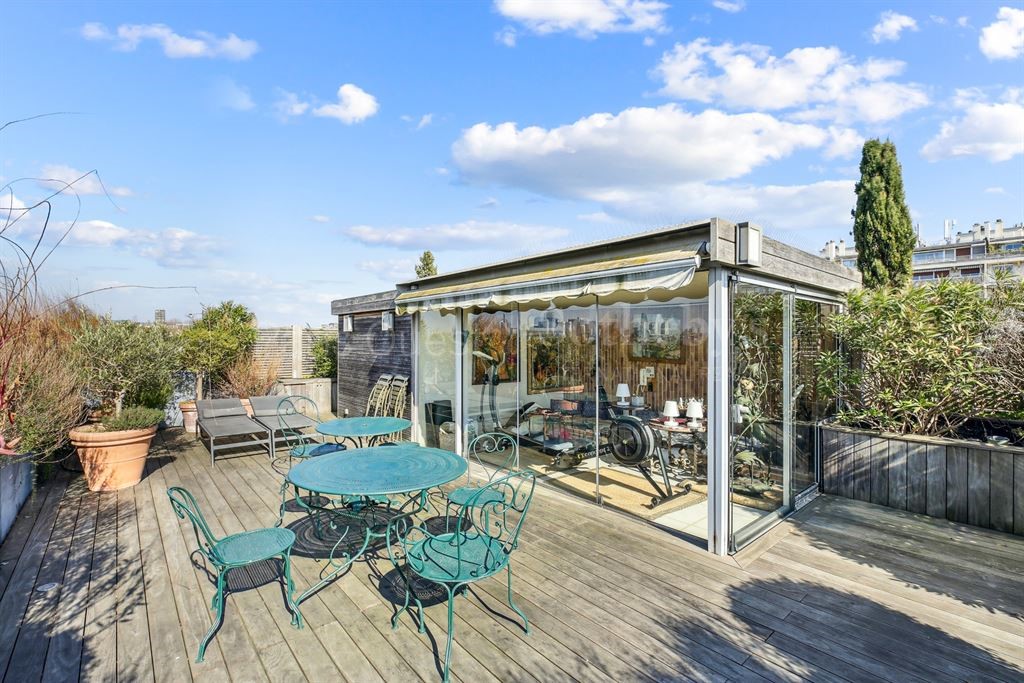 Luxury apartments / penthouses for sale in the district Muette Nord