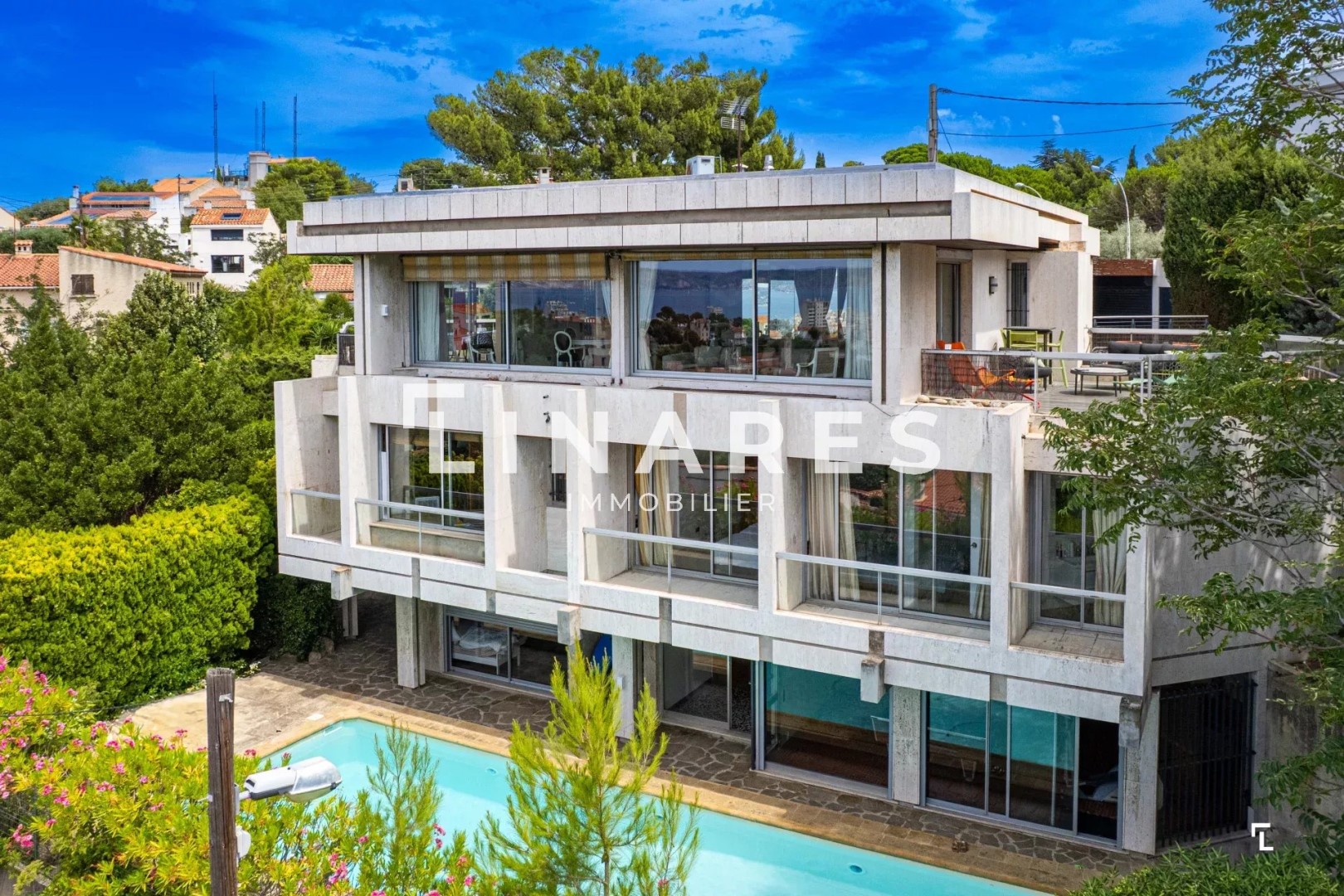 Maison de luxe à vendre à Marseille 7ème