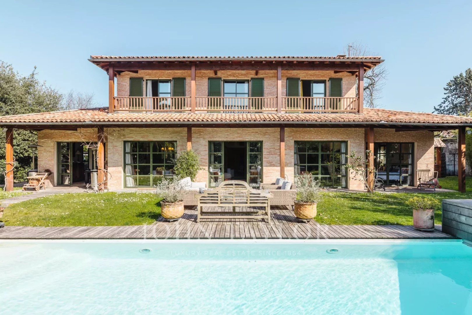 luxe huis te koop in Jean-Moulin