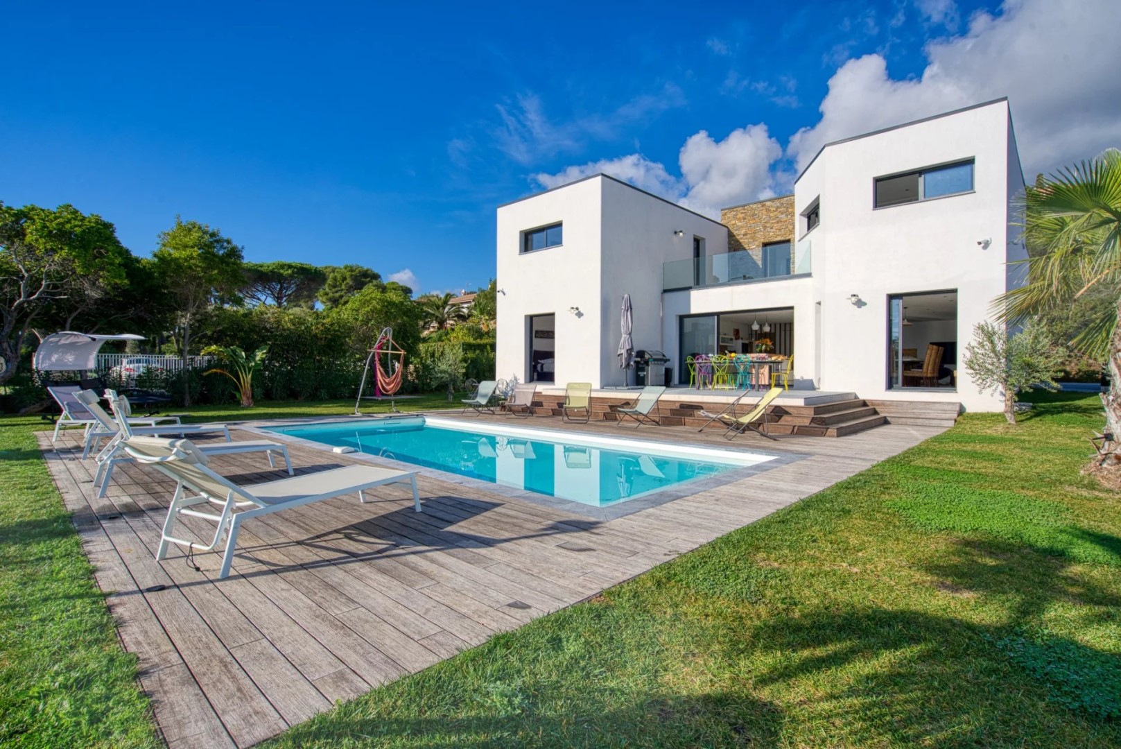 Villa de luxe en location saisonnière à Les Issambres