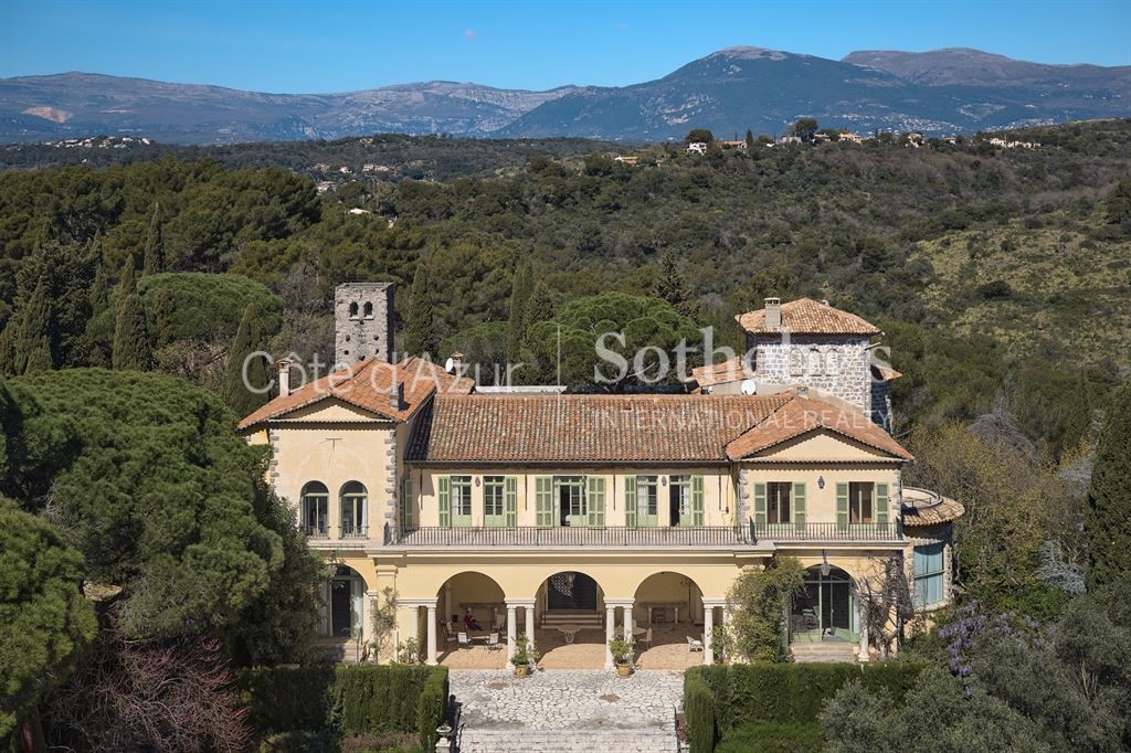 Castello in vendita Village-Saint Julien-Saint Pierre
