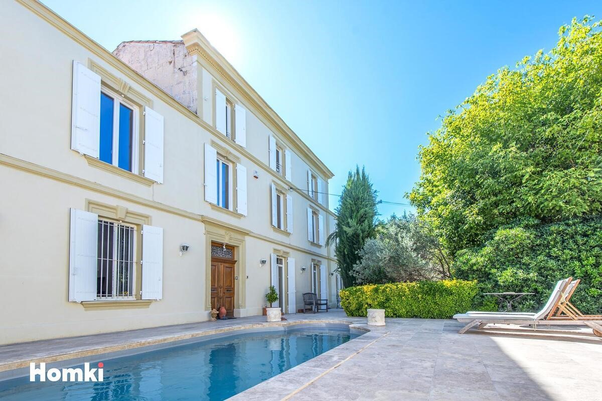 Maison de luxe à vendre à Cabannes