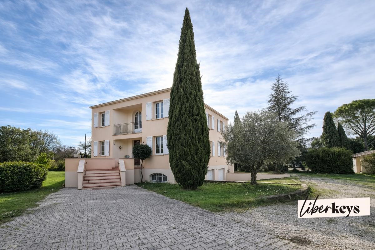 Luxury house for sale in Oraison
