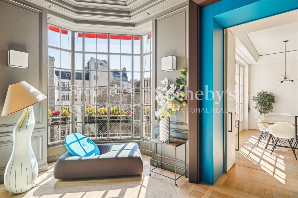 Luxury apartment for sale in the district Pereire-Malesherbes