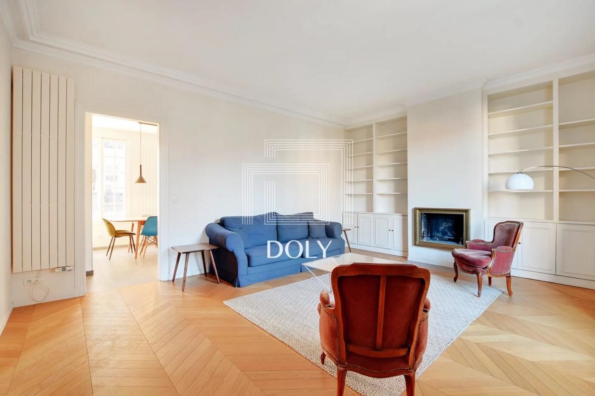 Duplex de luxe à vendre dans le quartier Muette Nord