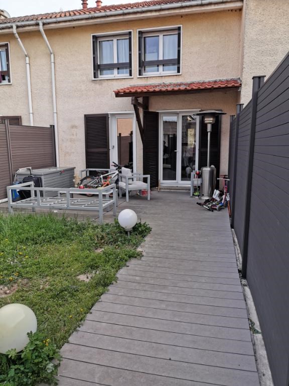 Vente maison 5 pièces et plus Décines-Charpieu - maison ...